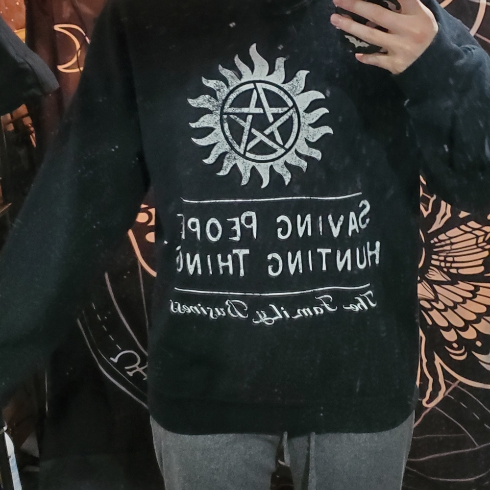 Supernatural Sweatshirt sz M